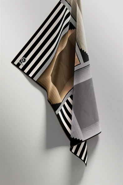 Twill Geometrik Desenli Vizon Renkli 90x90 Eşarp (İpek İçermez) Kenar Dikiş Şekli El Dikişli - Resim 5