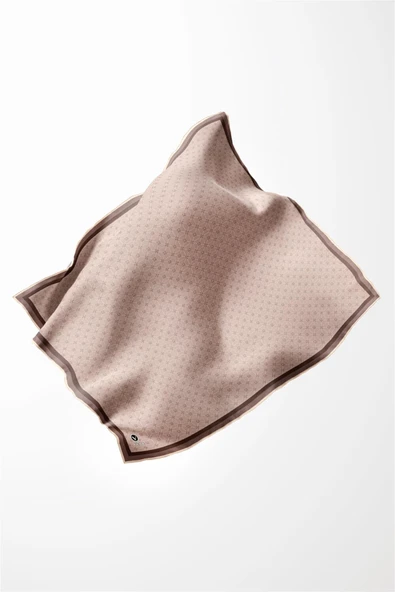 Twill Monogram Desenli Taş Renkli 90x90 Eşarp (İpek İçermez) Kenar Dikiş Şekli El Dikişli - Resim 3