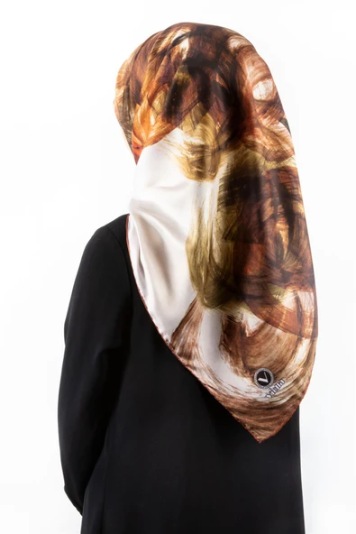 Twill Fırça Efektli Desenli Taba Renkli 90x90 Eşarp (İpek İçermez) Kenar Dikiş Şekli El Dikişli ürün görseli