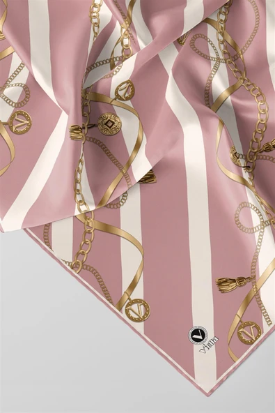 Twill Çizgili Kemer ve Zinci Desenli Pudra Renkli 90x90 Eşarp (İpek İçermez) Kenar Dikiş Şekli El Dikişli - Resim 3
