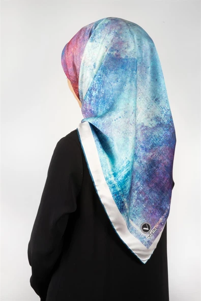 Twil Dokulu Desenli İndigo Renkli 90x90 Eşarp (İpek İçermez) Dikim Şekli : El Dikişi ürün görseli