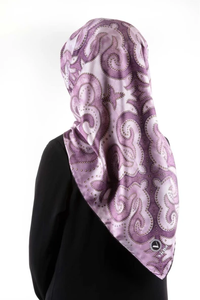 Twill Barok Desenli Lila Renkli 90x90 Eşarp (İpek İçermez) Kenar Dikiş Şekli El Dikişli ürün görseli 1