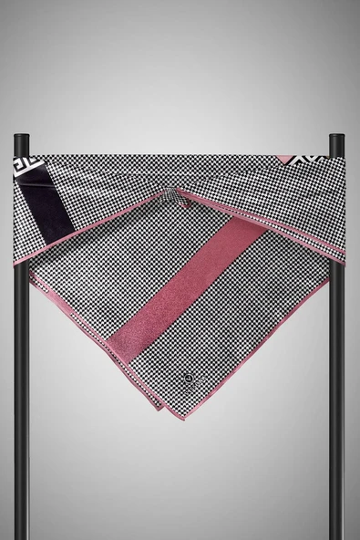 %100 Twill İpek Kazayağı Desenli Pudra - Gül Kurusu Renkli 90x90 Eşarp Dikim Şekli : El Dikişi - Resim 4