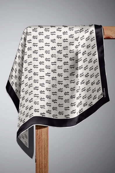%100 Twill İpek Geometrik Desenli Krem - Siyah Renkli 90x90 Eşarp Dikim Şekli : El Dikişi - Resim 6