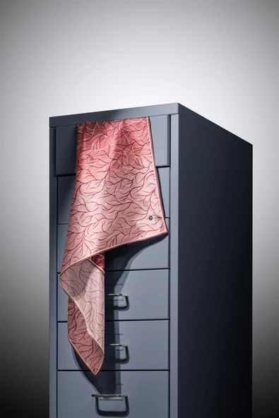 %100 Twill İpek Degrade Desenli Gül Kurusu Renkli 90x90 Eşarp Dikim Şekli : El Dikişi - Resim 3