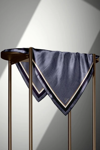 %100 Twill İpek Leopar Desenli Gri Renkli 90x90 Eşarp Dikim Şekli : El Dikişi - Resim 4