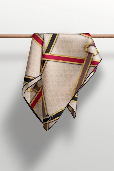 %100 Twill İpek Kemerli Ve Monogram Desenli Bej - Bordo Renkli 90x90 Eşarp Dikim Şekli : El Dikişi - Resim 4