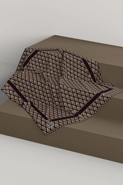 % 57 İPEK % 43 VİSKON Twill İpek Geometrik Desenli Siyah - Gold Renkli 90x90 Eşarp Dikim Şekli : El Dikişi - Resim 6