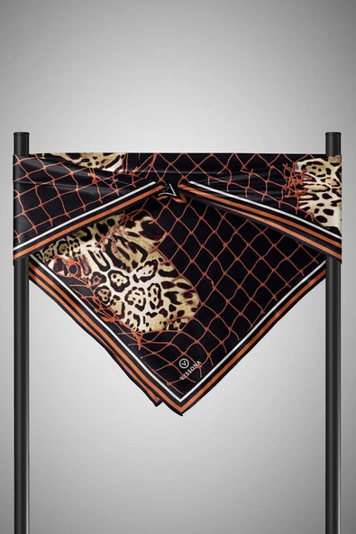 %100 Twill İpek Leopar Desenli Siyah - Taba Renkli 90x90 Eşarp Dikim Şekli : El Dikişi - Resim 5