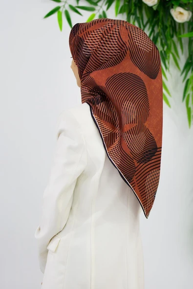 %100 Twill İpek Çizgili Çiçek Desenli Kiremit - Siyahi Renkli 90x90 Eşarp Dikim Şekli : El Dikişi ürün görseli