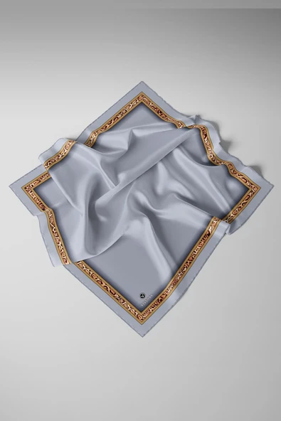 %100 Twill İpek Bordürü Leoparlı Düz Desenli Gümüş- Gold Renkli 90x90 Eşarp Dikim Şekli : El Dikişi - Resim 3