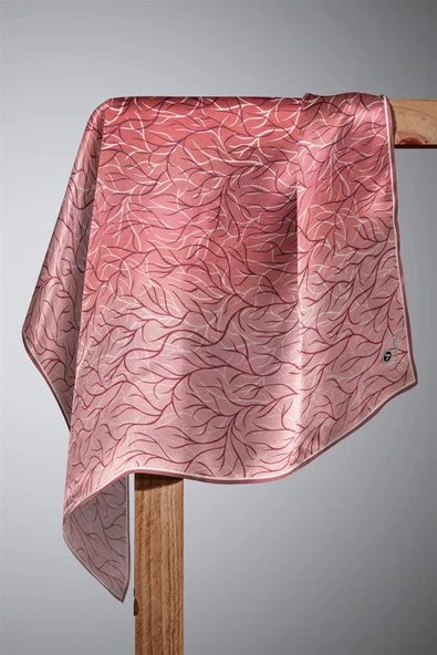 %100 Twill İpek Degrade Desenli Gül Kurusu Renkli 90x90 Eşarp Dikim Şekli : El Dikişi - Resim 6