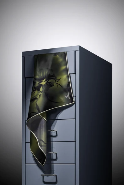 % 57 İPEK % 43 VİSKON Twill İpek Çiçek Desenli Haki Renkli 90x90 Dikim Şekli : El Dikişi Eşarp - Resim 3