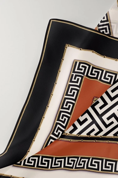 % 57 İPEK % 43 VİSKON Twill İpek Labirent Ve Geometrik Desenli Taba - Siyah Renkli 90x90 Eşarp Dikim Şekli : El Dikişi - Resim 6