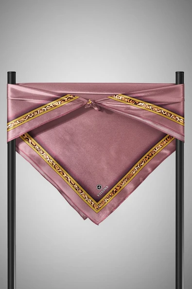 %100 Twill İpek Bordürü Leoparlı Düz Desenli Gül Kurusu - Gold Renkli 90x90 Eşarp Dikim Şekli : El Dikişi - Resim 6