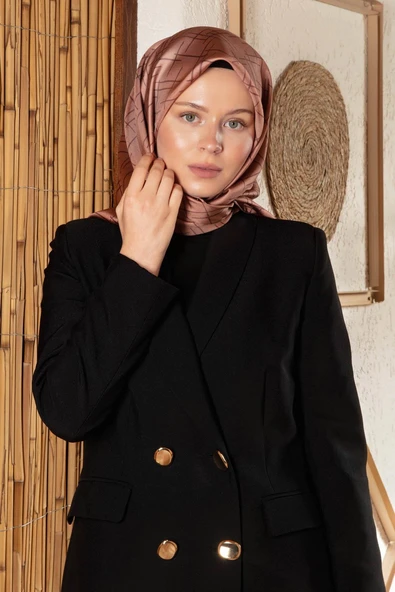 %100 Twill İpek Çizgi Desenli Soğan Kabuğu Renkli 90x90 Eşarp Dikim Şekli : El Dikişi - Resim 2