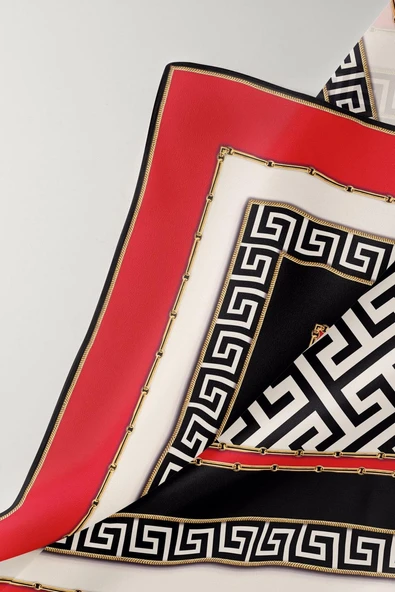 %100 Twill İpek Labirent Ve Geometrik Desenli Kırmızı - Siyah Renkli 90x90 Eşarp Dikim Şekli : El Dikişi - Resim 6