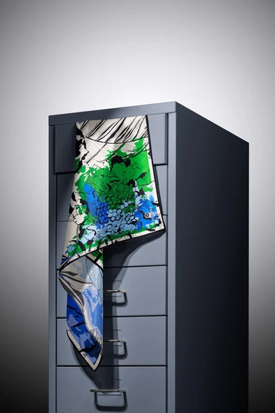 %100 Twill İpek Yaprak Desenli Saks - Zümrüt Yeşili Renkli 90x90 Eşarp Dikim Şekli : El Dikişi - Resim 3