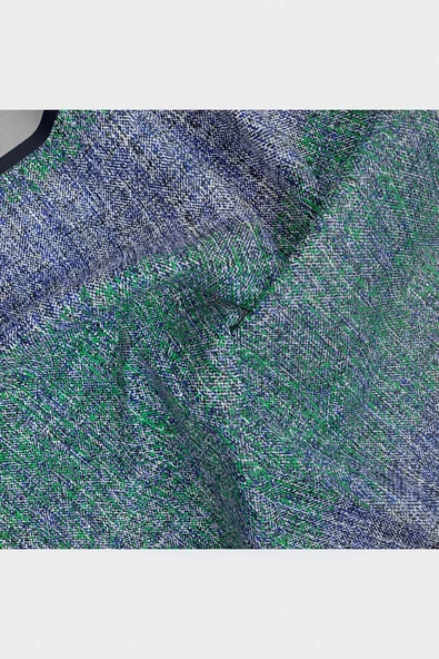 %100 Twill İpek Dokulu Desen Saks - Zümrüt Yeşili Renkli 90x90 Eşarp Kenar Dikiş Şekli El Dikişli - Resim 4