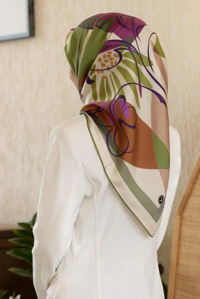 %100 Twill İpek Çiçek Desenli Haki - Mürdüm Renkli 90x90 Eşarp Dikim Şekli : El Dikişi ürün görseli