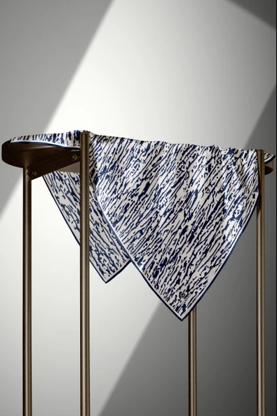 %100 Twill İpek Çizgi Desenli Krem - Lacivert Renkli 90x90 Eşarp Dikim Şekli : El Dikişi - Resim 3