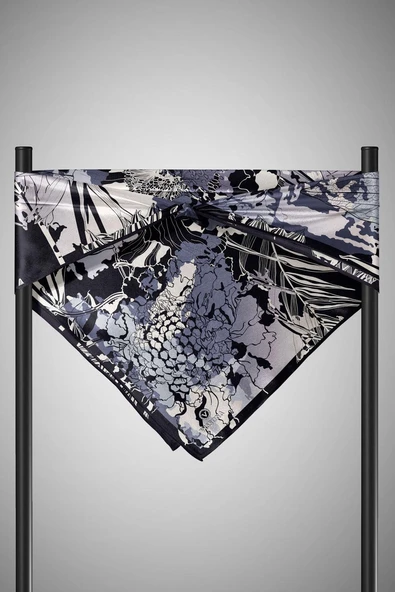 %100 Twill İpek Yaprak Desenli Gri - Siyah Renkli 90x90 Eşarp Dikim Şekli : El Dikişi - Resim 5