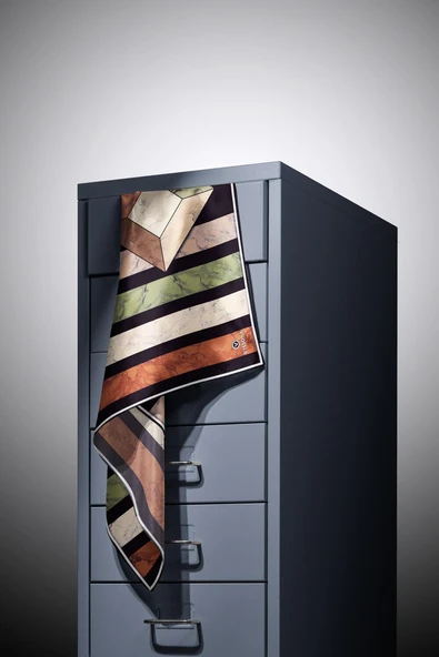 %100 Twill İpek Geometrik Mermer Desenli Haki - Bakır Renkli 90x90 Eşarp Dikim Şekli : El Dikişi - Resim 5