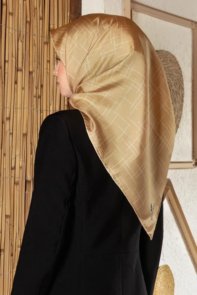 %100 Twill İpek Çizgi Desenli Bej Renkli 90x90 Eşarp Dikim Şekli : El Dikişi - Resim 5