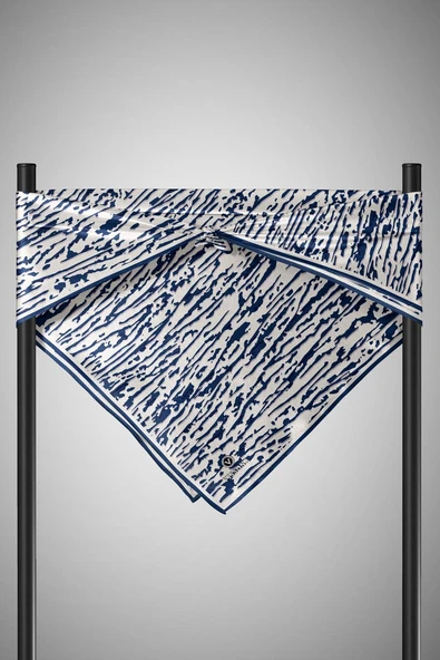 %100 Twill İpek Çizgi Desenli Krem - Lacivert Renkli 90x90 Eşarp Dikim Şekli : El Dikişi - Resim 5