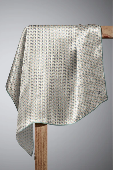 %100 Twill İpek Çizgi Desenli Mint Yeşili Renkli 90x90 Eşarp Dikim Şekli : El Dikişi - Resim 6