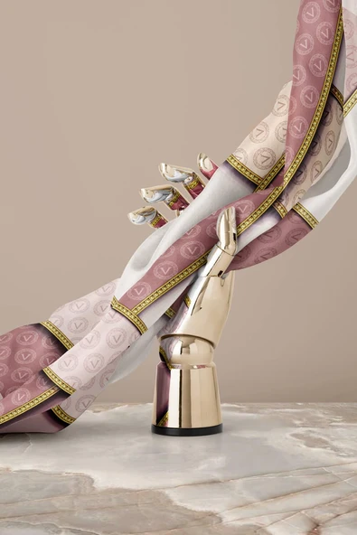 %100 Twill İpek Geometrik Desenli Bej - Pudra Renkli 90x90 Eşarp Dikim Şekli : El Dikişi - Resim 6