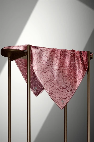 %100 Twill İpek Degrade Desenli Gül Kurusu Renkli 90x90 Eşarp Dikim Şekli : El Dikişi - Resim 4