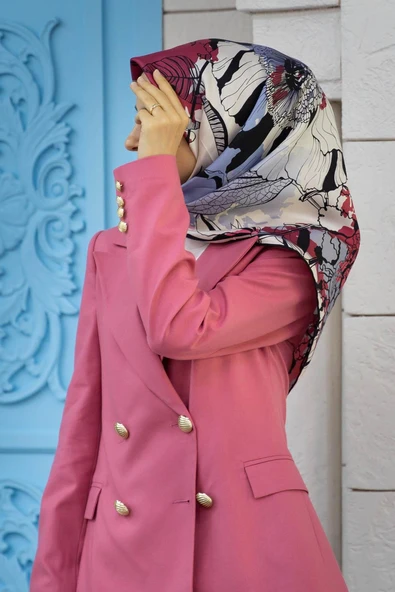 %100 Twill İpek Yaprak Desenli İndigo - Bordo Renkli 90x90 Eşarp Dikim Şekli : El Dikişi ürün görseli