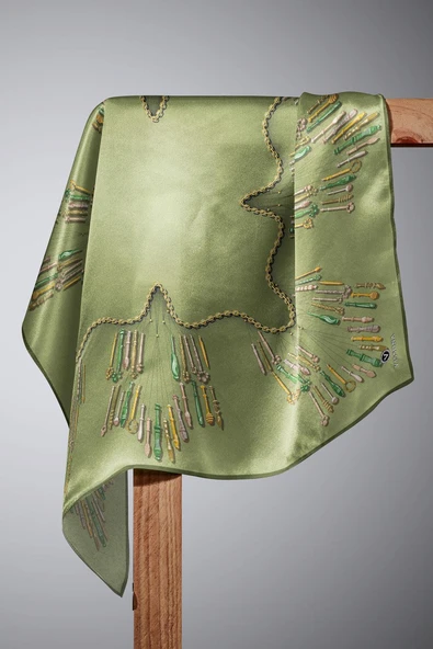 %100 Twill İpek Zincir Desenli Haki Renkli 90x90 Eşarp Dikim Şekli : El Dikişi - Resim 6