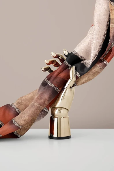 % 57 İPEK % 43 VİSKON Twill İpek Dokulu Geometrik Desenli Taba - Bej Renkli 90x90 Eşarp Dikim Şekli : El Dikişi - Resim 6