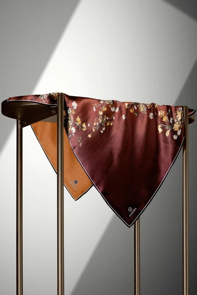 %100 Twill İpek Sonsuz Çiçek Desenli Taba Renkli 90x90 Eşarp Dikim Şekli : El Dikişi - Resim 5