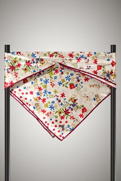 %100 Twill İpek Çıtır Çiçek Desenli Krem - Bordo Renkli 90x90 Eşarp Dikim Şekli : El Dikişi - Resim 5