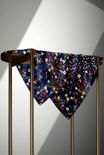 %100 Twill İpek Çıtır Çiçek Desenli Lacivert - Kırmızı Renkli 90x90 Eşarp Dikim Şekli : El Dikişi - Resim 4