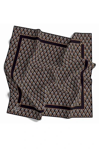 % 57 İPEK % 43 VİSKON Twill İpek Geometrik Desenli Siyah - Gold Renkli 90x90 Eşarp Dikim Şekli : El Dikişi - Resim 2