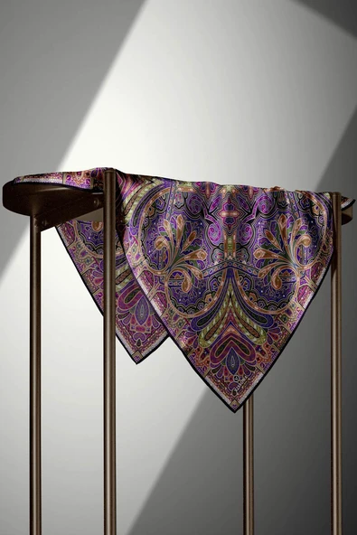 100% Twill İpek Etnik Desenli Siyah - Mor Renkli 90x90 Dikim Şekli : El Dikişi Eşarp - Resim 5