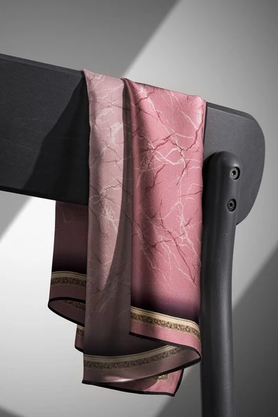 %100 Twill İpek Mermer Desenli Gül Kurusu Renkli 90x90 Eşarp Dikim Şekli : El Dikişi - Resim 5