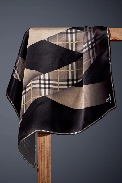 % 57 İPEK % 43 VİSKON Twill İpek Ekose Desenli Bej - Siyah Renkli 90x90 Eşarp Dikim Şekli : El Dikişi - Resim 6