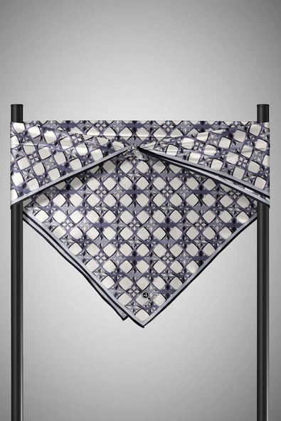 %100 Twill İpek Geometrik Desenli Krem - Gri Renkli 90x90 Eşarp Dikim Şekli : El Dikişi - Resim 5