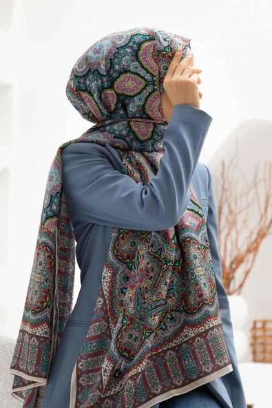 100% İpek Etnik Desenli Beyaz - Fuşya Renkli 92x210 Şal ürün görseli