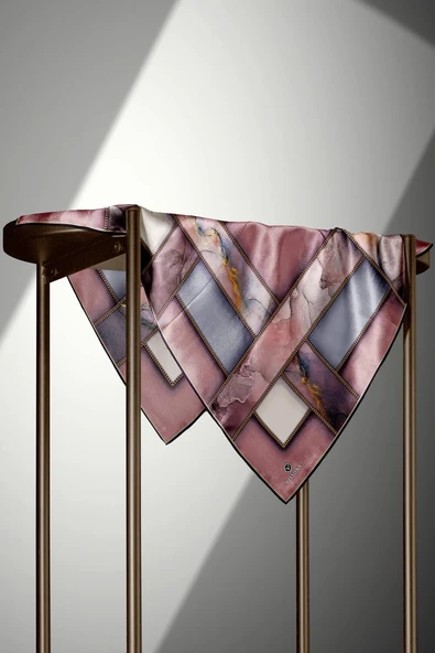 %100 Twill İpek Efektli Bant Desenli Pudra - Gri Renkli 90x90 Eşarp Dikim Şekli : El Dikişi - Resim 3