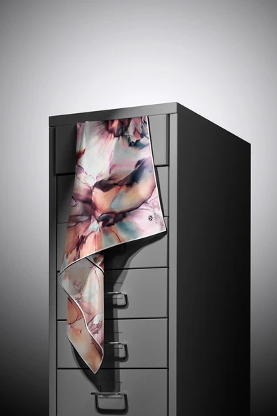 %100 Twill İpek Batik Çiçek Desenli Somon - Lila Renkli 90x90 Eşarp Kenar Dikiş Şekli El Dikişli - Resim 3