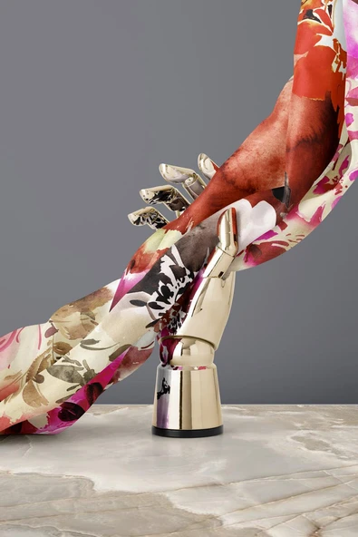 %100 Twill İpek Çiçek  Desenli Bordo - Kırmızı Renkli 90x90 Eşarp Dikim Şekli : El Dikişi - Resim 4