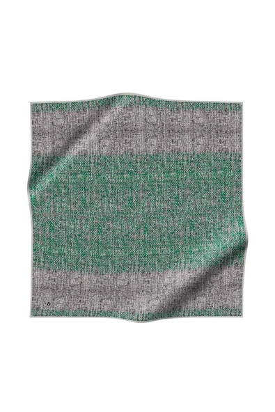 %100 Twill İpek Dokulu Desen Benetton Yeşili - Sütlü Kahve Renkli 90x90 Eşarp Kenar Dikiş Şekli El Dikişli ürün görseli