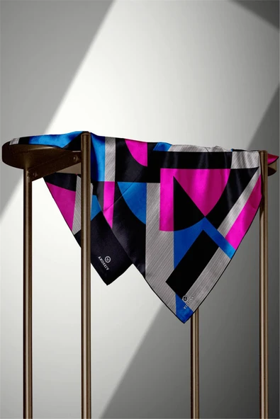 %100 Twill İpek Geometrik Çizgi Desenli Saks - Fuşya Renkli 90x90 Eşarp Kenar Dikiş Şekli El Dikişli - Resim 4