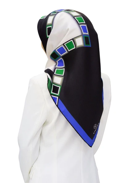 %100 Twill İpek Geometrik Desenli Saks - Zümrüt Yeşili Renkli 90x90 Eşarp Dikim Şekli : El Dikişi ürün görseli